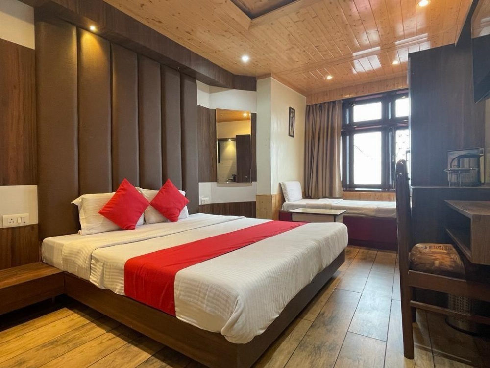 Super Deluxe Mountain View Room